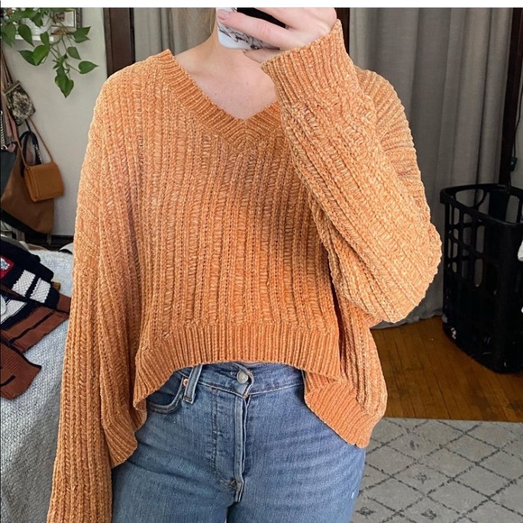 Sweaters - Cropped chenille sweater